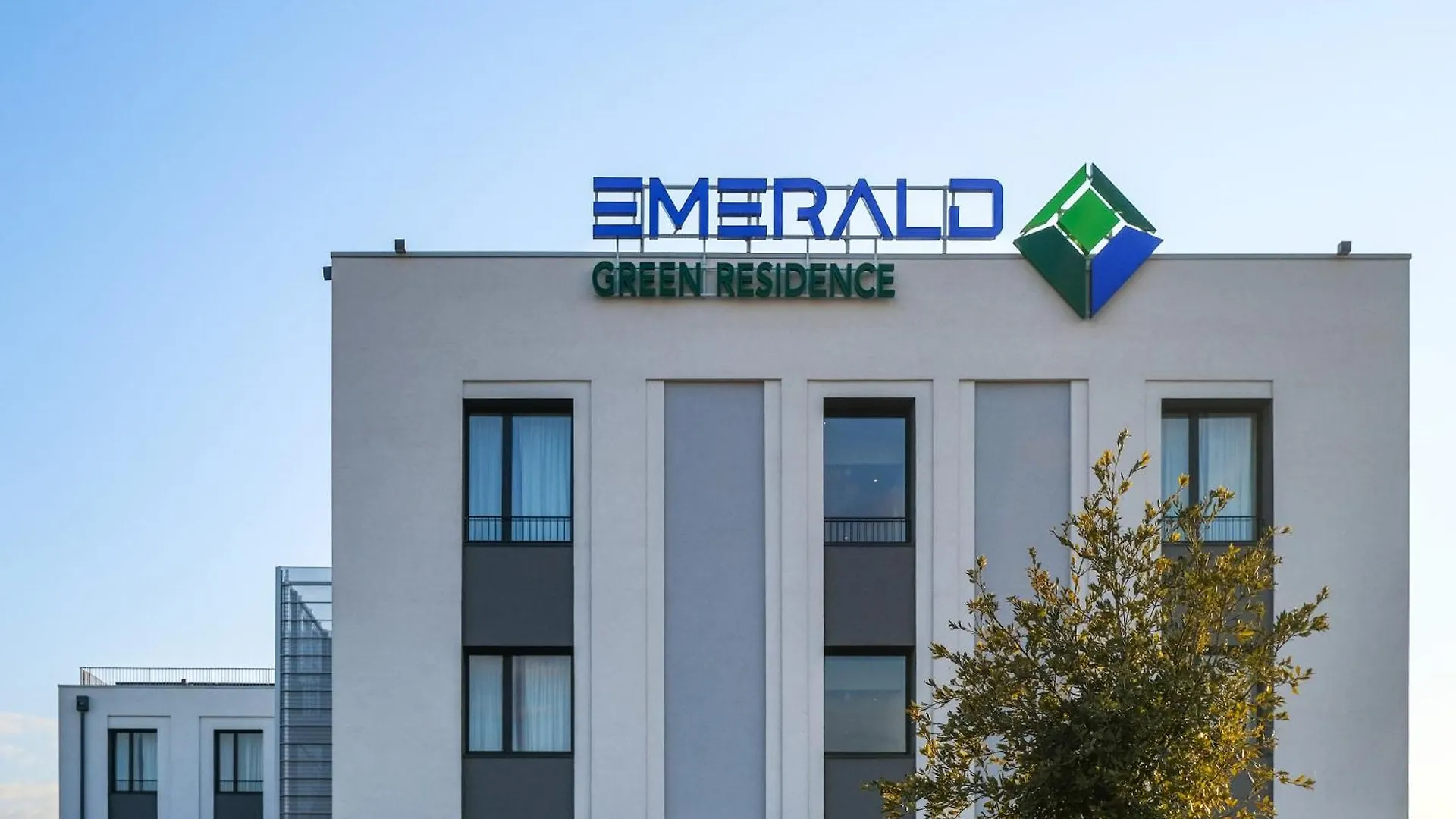 Emerald Green Residence Caldiero 0*,  Italy