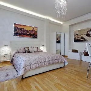 https://luxury-rome-guest-house.it-romehotels.com